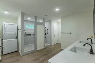 14007 Harbor Dr, Woodway, TX 76712 - Photo 11