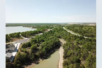 163 Hanna Oak Court, Bridgeport, TX 76426 - Photo 11