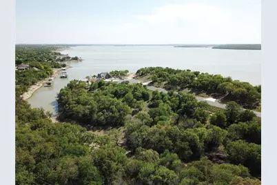 163 Hanna Oak Court, Bridgeport, TX 76426 - Photo 15