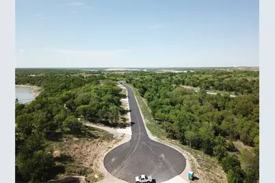 157 Hanna Oak Court, Bridgeport, TX 76426 - Photo 3