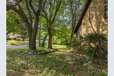 2612 Rockview Drive, Waco, TX 76710 - Photo 7