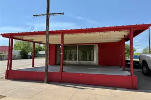 1515 N Main St, Fort Worth, TX 76164 - Photo 1