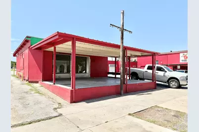 1515 N Main Street, Fort Worth, TX 76164 - Photo 9