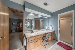 4917 Delta Ct, North Richland Hills, TX 76180 - Photo 35