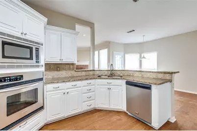 2311 Megan Way, Arlington, TX 76016 - Photo 9