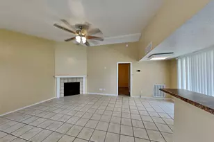 422 Dollins St, Cedar Hill, TX 75104 - Photo 3