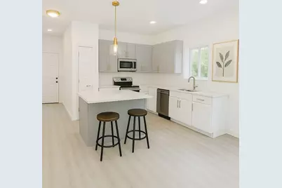 264 10th Street NE, Paris, TX 75460 - Photo 1