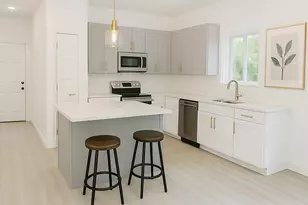 264 10th NE St, Paris, TX 75460 - Photo 1