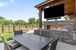 2908 Ballater Ct, The Colony, TX 75056 - Photo 5