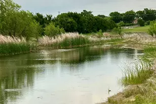 238 Bold Springs Ct, West, TX 76691 - Photo 33