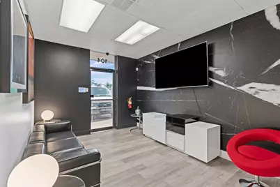 11127 Shady Trail #104, Dallas, TX 75229 - Photo 5