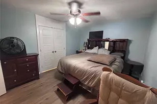 600 E Elm St, Glen Rose, TX 76043 - Photo 17