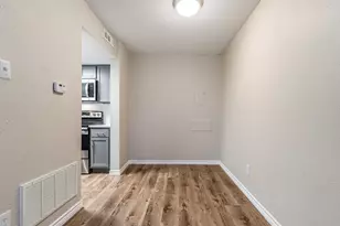 4640 Country Creek Dr, Dallas, TX 75236 - Photo 13