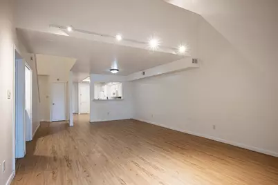 3451 Courtyard Circle, Farmers Branch, TX 75234 - Photo 5