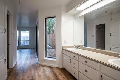 3451 Courtyard Circle, Farmers Branch, TX 75234 - Photo 15