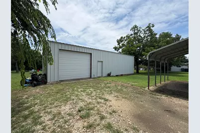 6564 Lone Star Parkway N, Crawford, TX 76638 - Photo 9