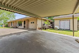 1502 Hinchliffe Rd, Mexia, TX 76667 - Photo 37