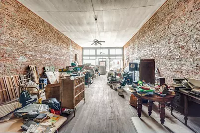 109 S Jefferson Street, Pilot Point, TX 76258 - Photo 5