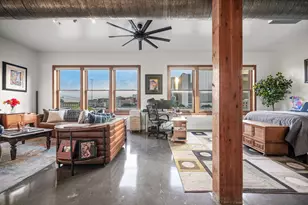 2502 Live Oak St, Dallas, TX 75204 - Photo 9