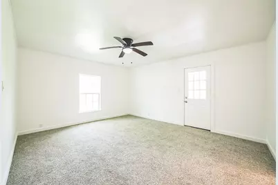 2126 Cedar Street, Paris, TX 75460 - Photo 31