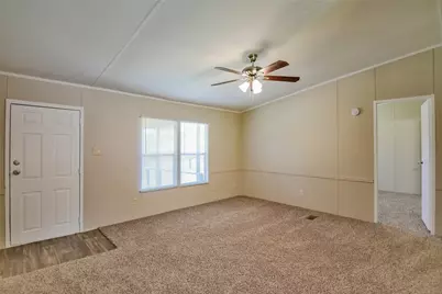 3021 Moon Court, Granbury, TX 76049 - Photo 5