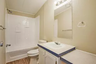 3021 Moon Ct, Granbury, TX 76049 - Photo 31