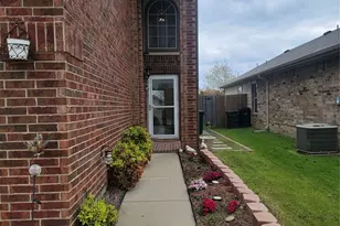 6468 Regina Dr, Fort Worth, TX 76131 - Photo 3