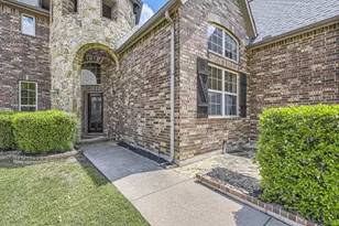 12700 Homestretch Dr, Fort Worth, TX 76244 - Photo 3