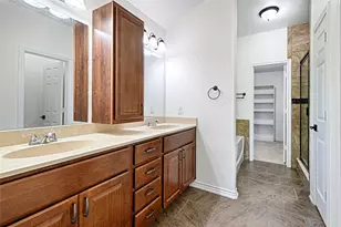 351 Peachtree Ln, Princeton, TX 75407 - Photo 19