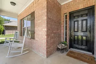 3001 Shoreline Dr, Burleson, TX 76028 - Photo 3