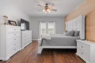 3001 Shoreline Dr, Burleson, TX 76028 - Photo 17