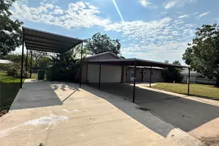 1303 22nd Ave, Mineral Wells, TX 76067 - Photo 3