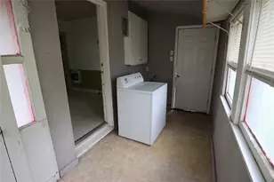 431 Walnut St, Ranger, TX 76470 - Photo 31