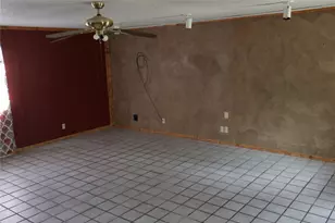 431 Walnut St, Ranger, TX 76470 - Photo 9