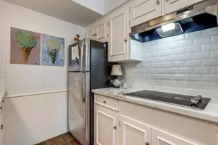 6130 Bandera Ave, Dallas, TX 75225 - Photo 9