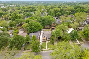 6926 Lindsley Ave, Dallas, TX 75223 - Photo 29