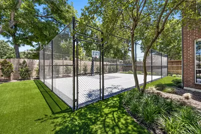 5620 Walnut Springs Court, Dallas, TX 75252 - Photo 35