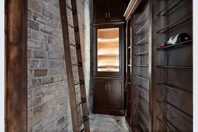 5620 Walnut Springs Court, Dallas, TX 75252 - Photo 21