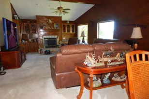 3073 E Lake Dr, Gladewater, TX 75647 - Photo 21