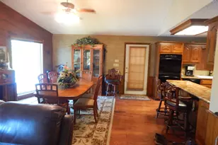 3073 E Lake Dr, Gladewater, TX 75647 - Photo 35