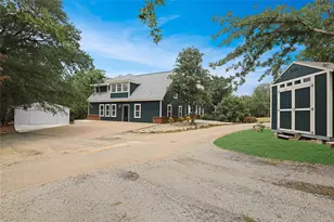 1751 Spring Mountain Rd, Cross Roads, TX 76227 - Photo 9