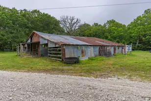 690 County Rd 15560, Paris, TX 75462 - Photo 33