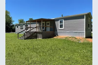 322 E College Street, Fairfield, TX 75840 - Photo 3