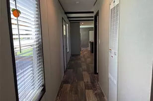 322 E College St, Fairfield, TX 75840 - Photo 23