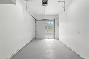 219 S Henderson Ave, Dallas, TX 75214 - Photo 13