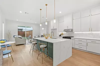 219 S Henderson Avenue, Dallas, TX 75214 - Photo 3