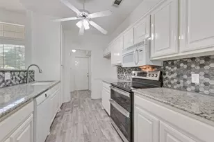 204 Tanglewood Ln, Waxahachie, TX 75165 - Photo 21