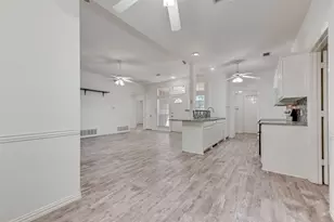 204 Tanglewood Ln, Waxahachie, TX 75165 - Photo 19