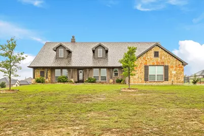 7401 Green Mesa Road, Ponder, TX 76259 - Photo 3