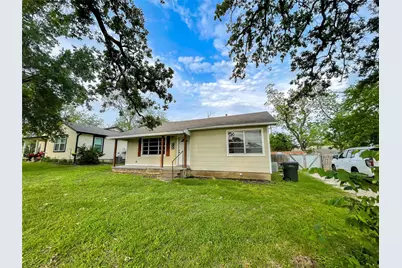 407 Bremond Street, Franklin, TX 77856 - Photo 3